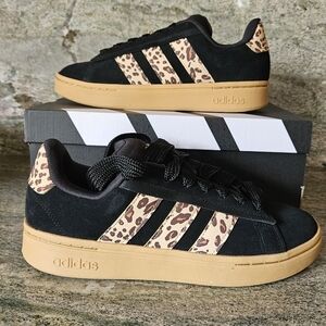 Brand New Adidas Womens Grand Court 00s Shoes